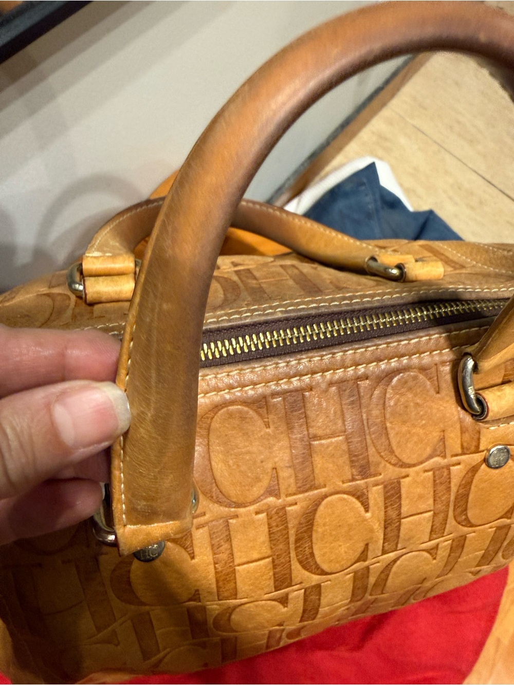 Carolina Herrera Tan Embossed CH Logo Satchel Andy 7 - Picture 3 of 10